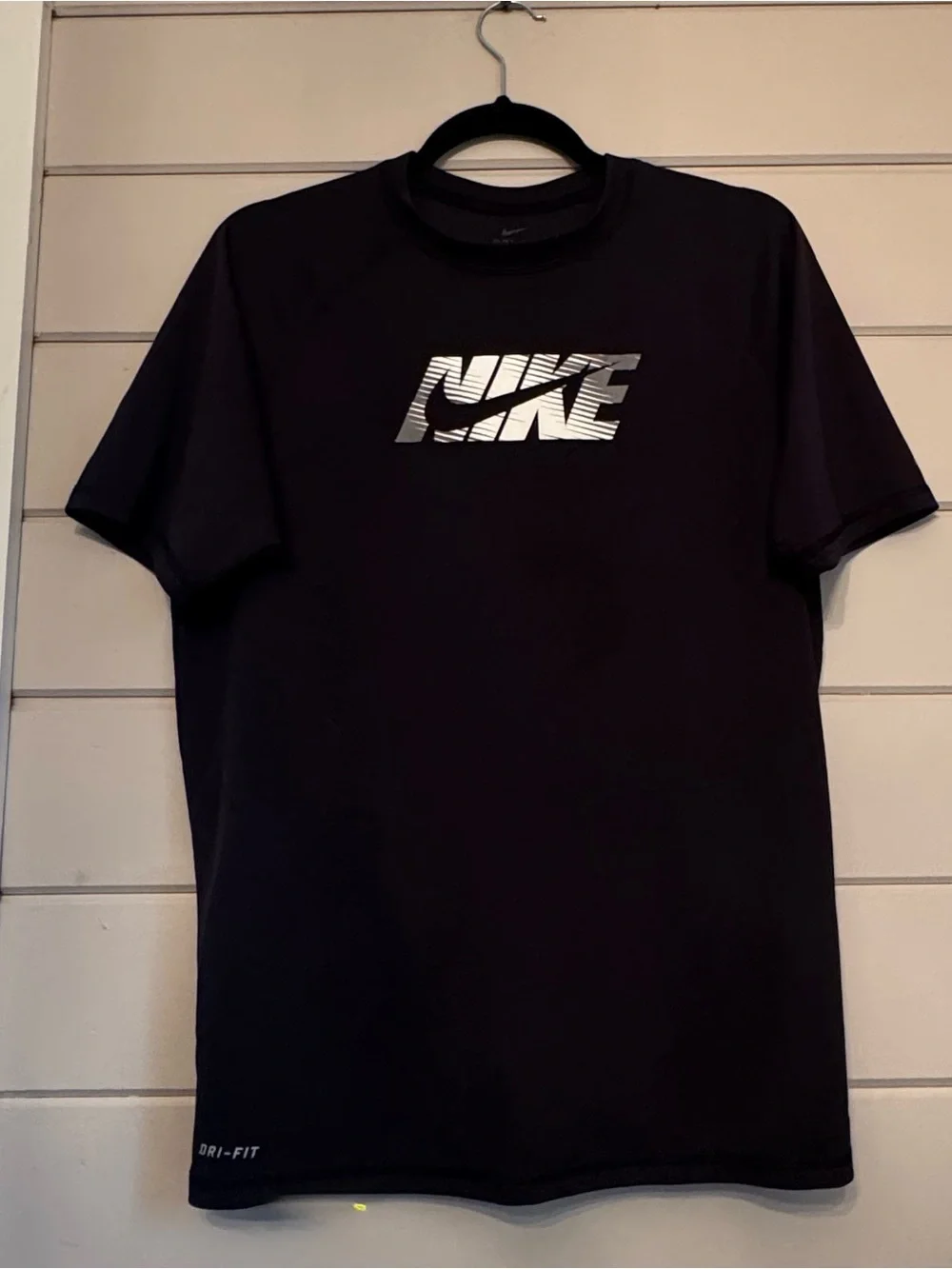 Nike Dri-Fit Men’s Black Short Sleeve Crew Neck T-Shirt With Logo